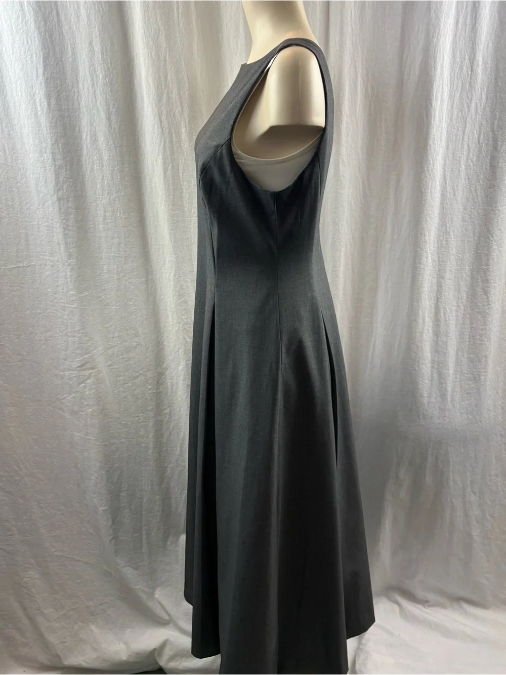 Babaton Gardenia Heather Charcoal Sleeveless Boatneck Midi Dress 10 - Picture 11 of 15
